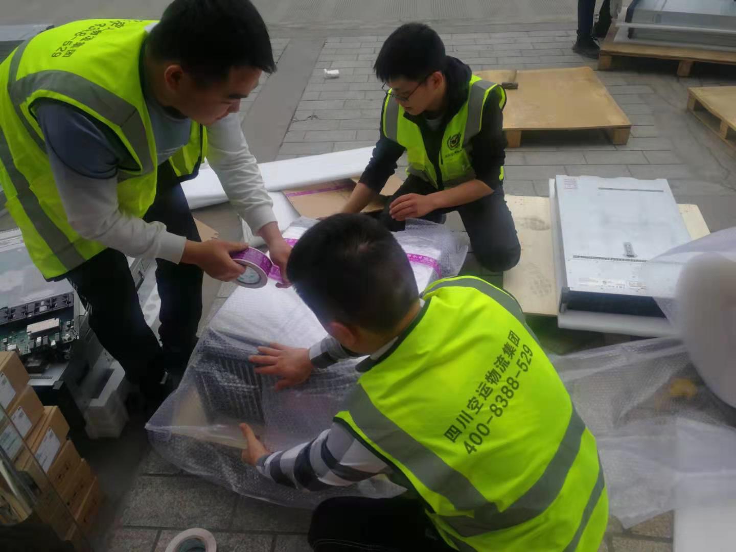 玻璃杯可以空運嗎？
